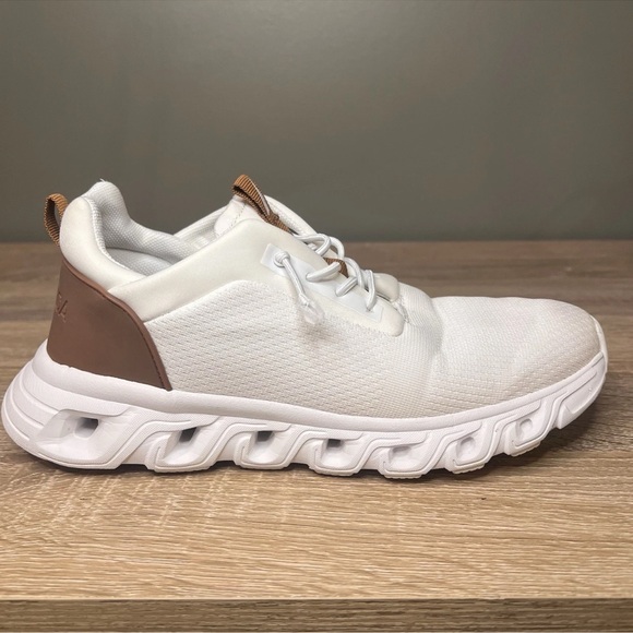 Nautica Chiatica Lace-Up Jogger Sneakers – White & Brown – Women’s US 8 - Picture 3 of 7